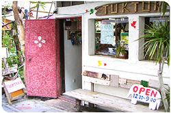 Tuktuk 沖縄とアジアの雑貨トゥクトゥク 情報一覧 沖縄で定番 おすすめの観光スポット 沖縄観光情報webサイト おきなわ物語