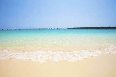 『与那覇前浜ビーチ』が2020年の日本人に人気のビーチランキング1位に！