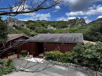 散策コースの拠点スピリットラウンジではドリンク休憩もできる