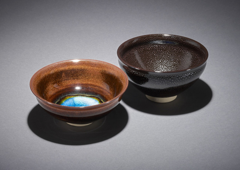 大英博物館（英国）に、『耀変玳玻天目茶碗』『碧海油滴天目茶碗』二点が収蔵・展示