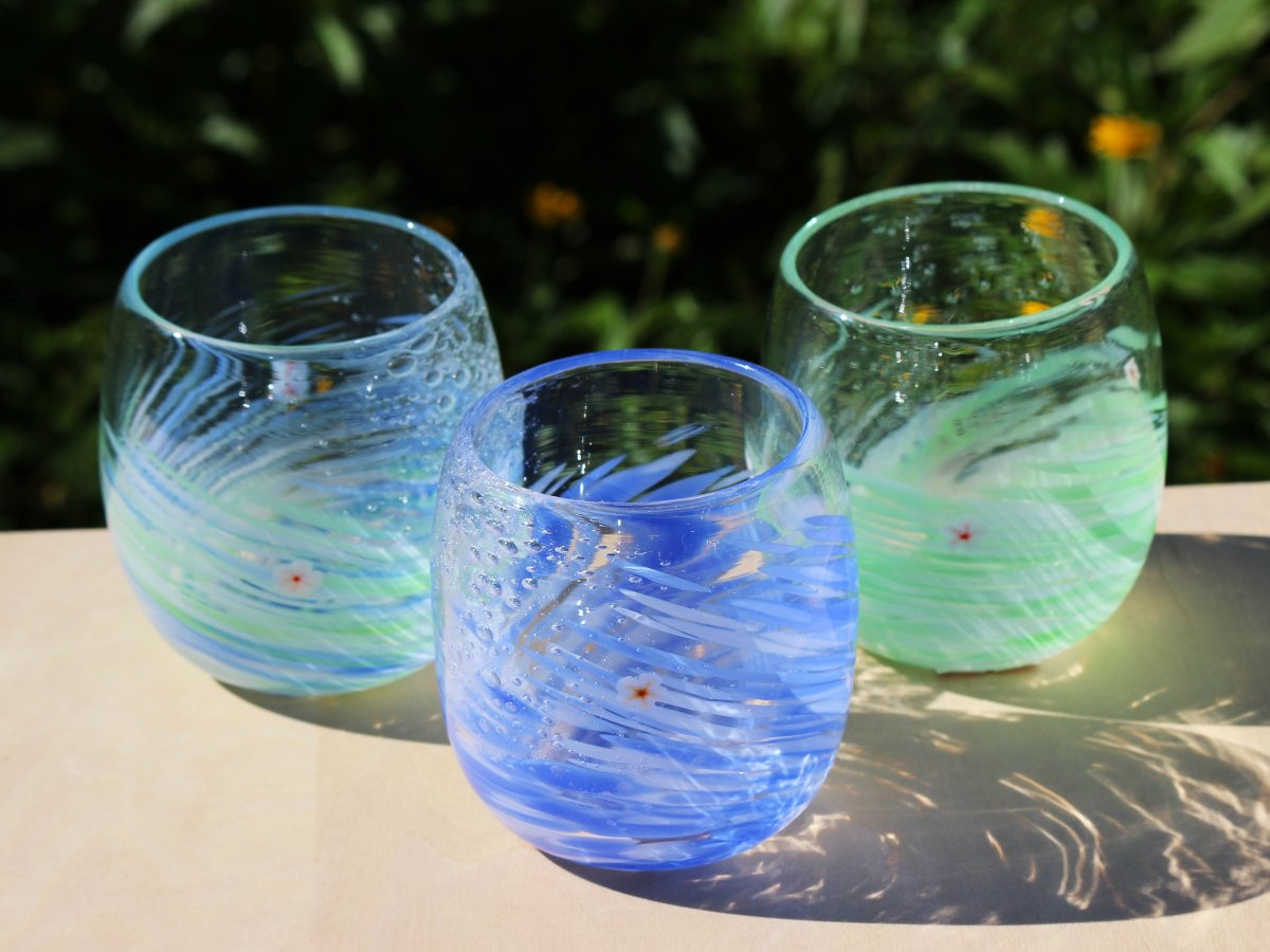 琉球ガラス泡ガラスの花器(今から40年ほど前のお品) - 置物