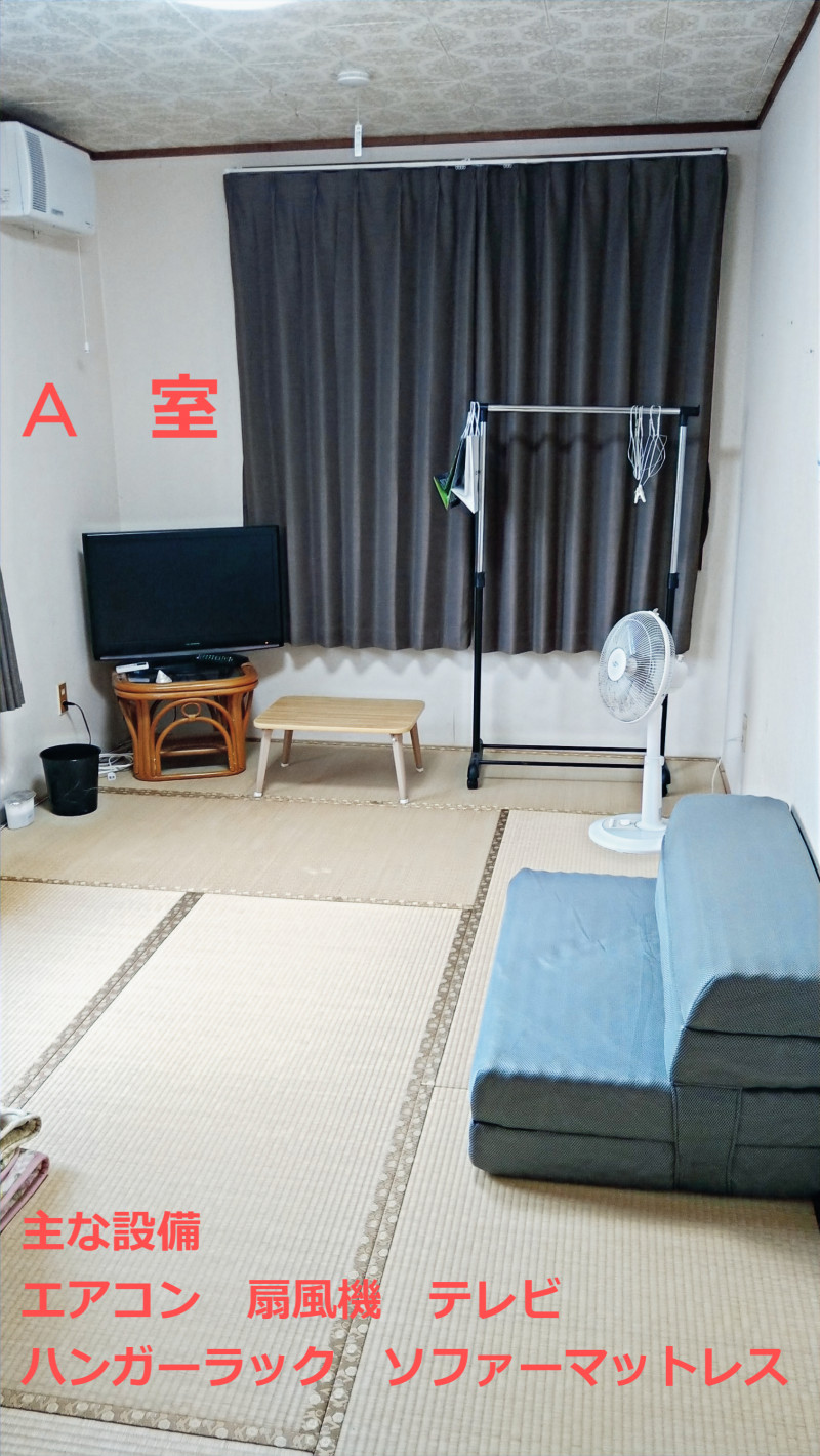 個室(和室)の一例　一室一泊2名で3,600円　リニューアル企画一室一泊1名2,500円で提供中
