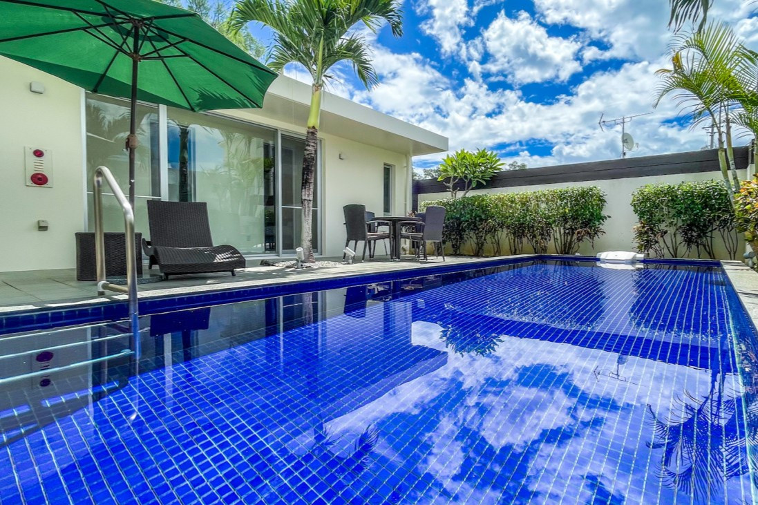 プライベートプール(温水機能付きではありません)