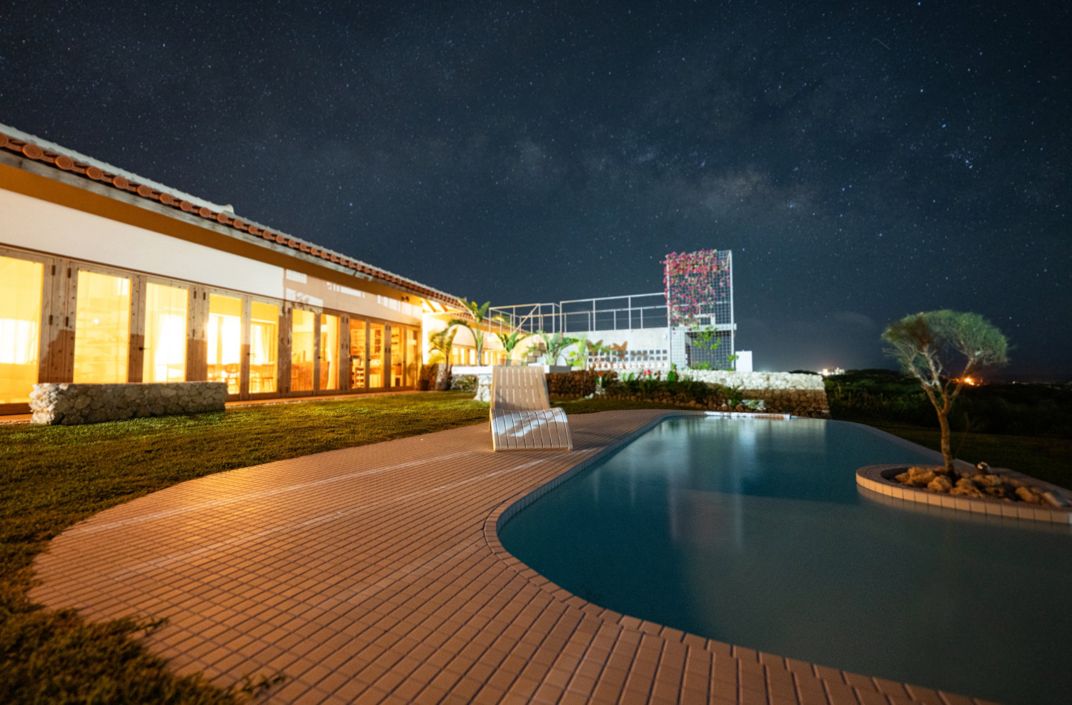 【4月オープン】石垣島 絶景の丘にオーシャンビューの一棟貸し「石垣ヒルズ®」(石垣市エリア)