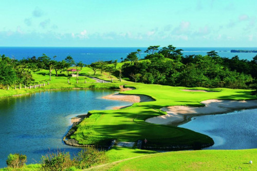 カヌチャゴルフコース