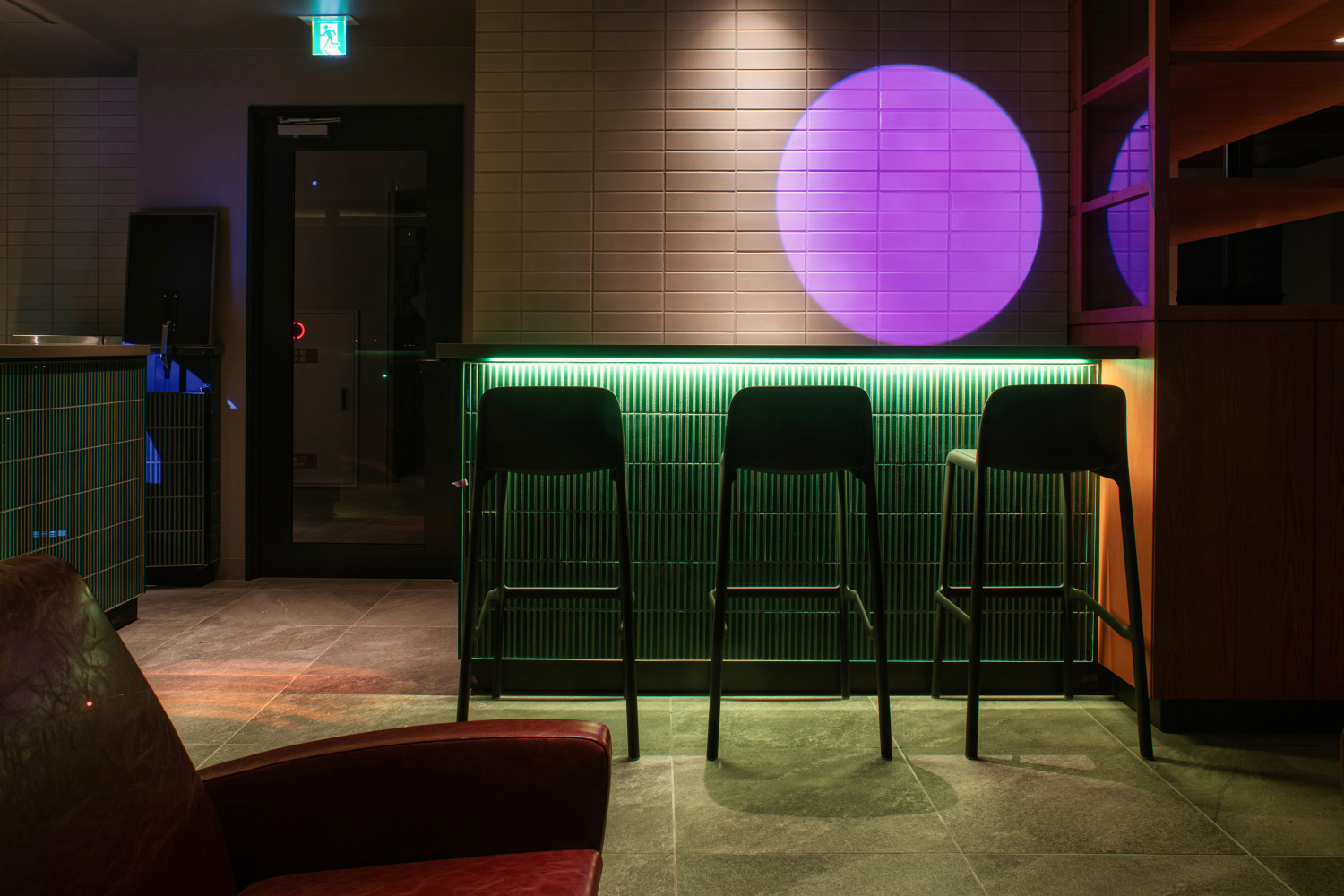 ミュージックバー