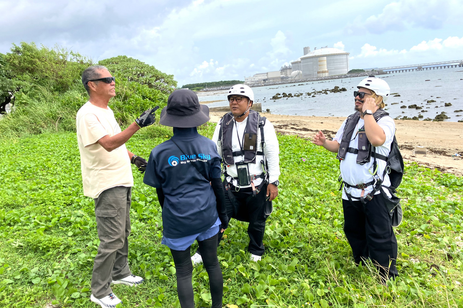 遊覧飛行前には注意事項の説明があります