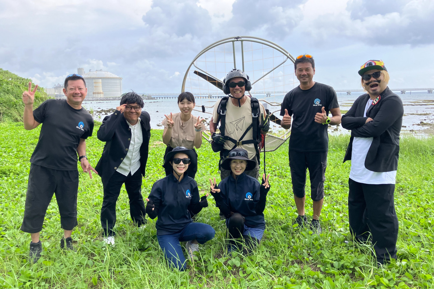 最後にパイロットの方々やスタッフのみなさんと記念撮影