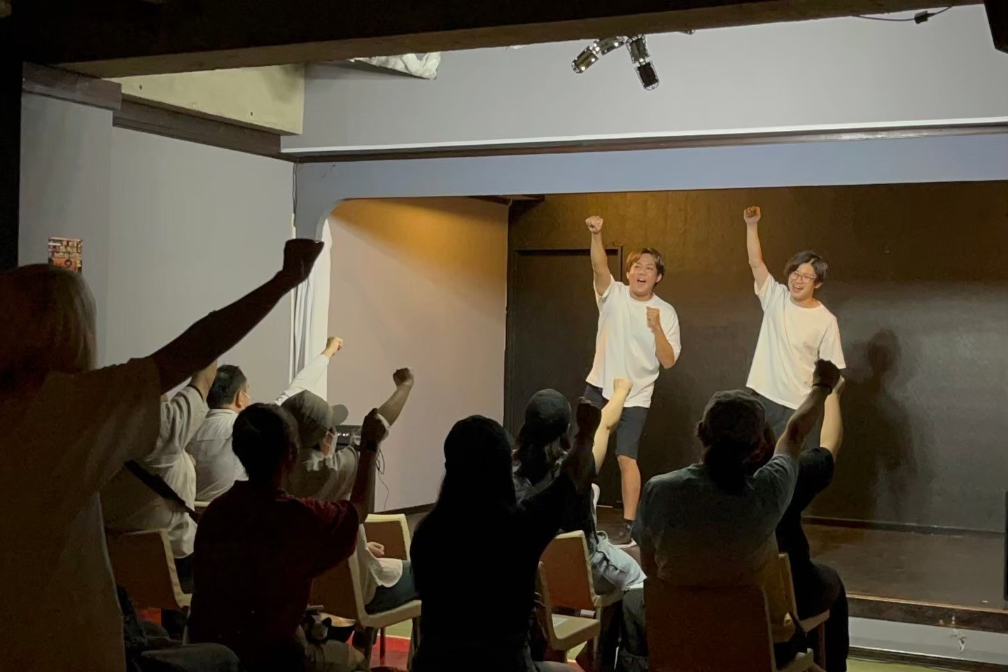 キンピラゴボウ ライブ(壺屋演劇場かさね)©FECオフィス