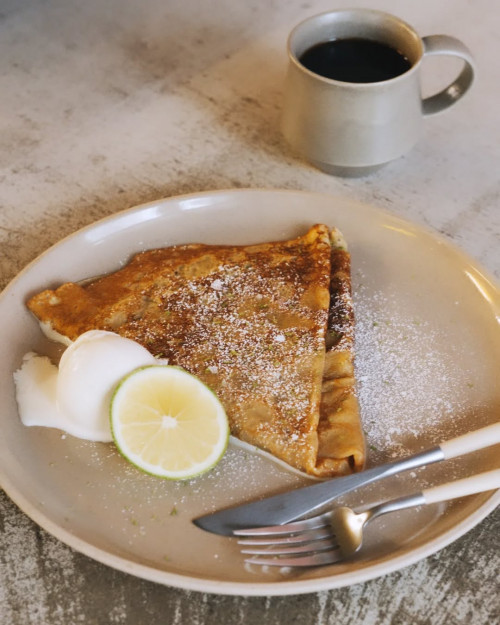 「冬のお愉しみメニュー」もっちり生地のクレープに旬のフレーバーアイス ※数量限定