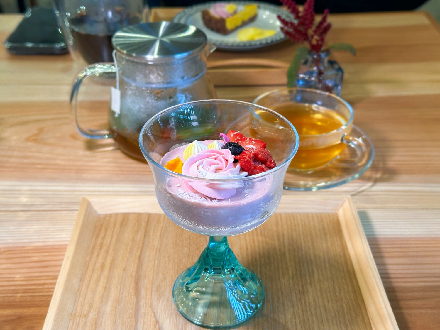 温かい月桃ブレンドティーといっしょにいかがですか?